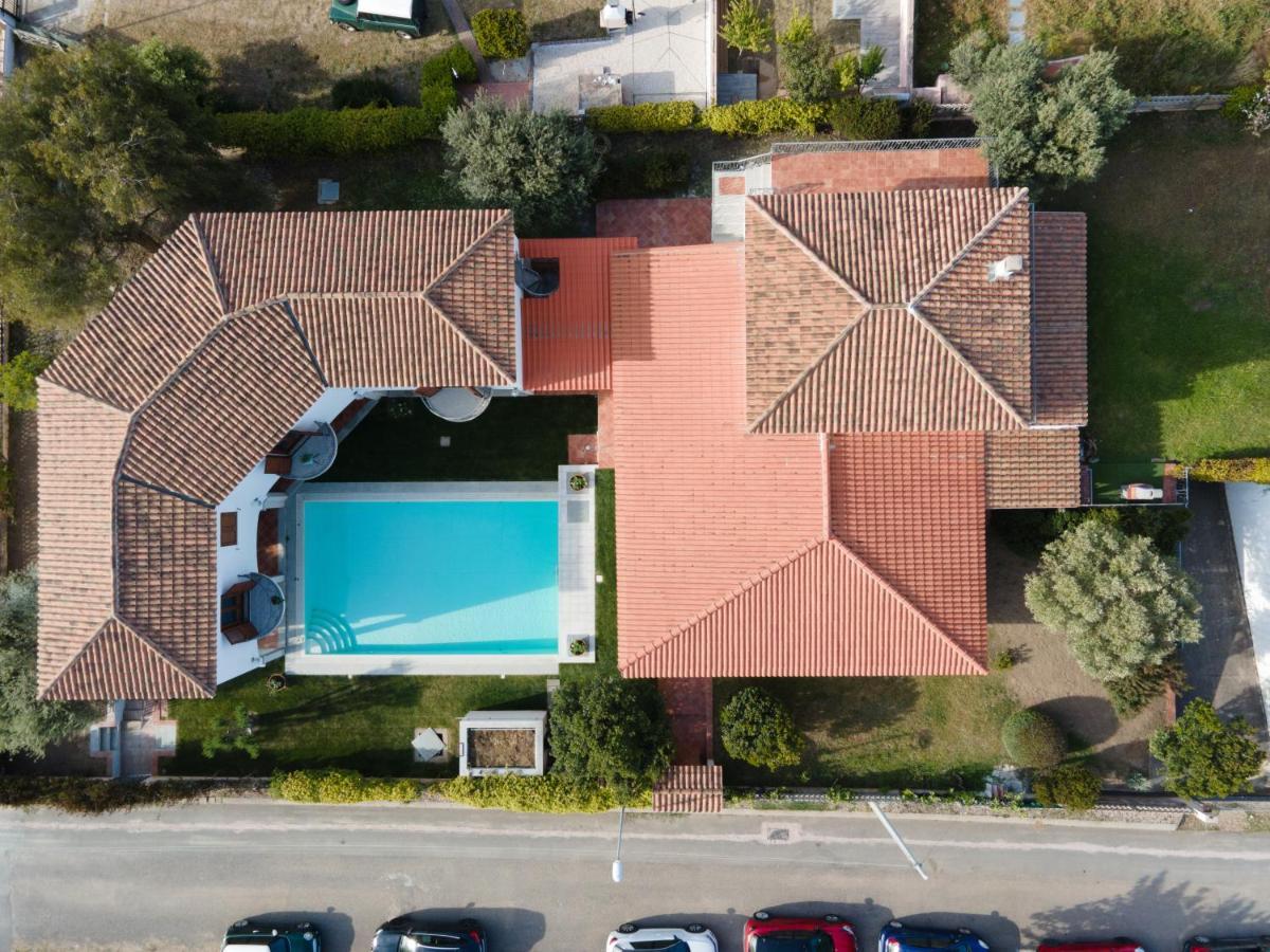 Mera House Позада Екстериор снимка